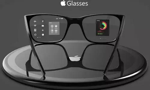 Apple Shifts Focus to Smart Glasses, Pauses Lighter Vision Pro Plans