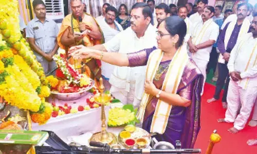Police perform Ayudha Puja on Maha Navami