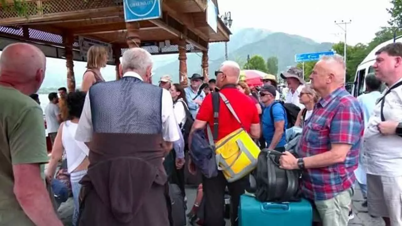 India scraps arrival cards for foreigners India scraps arrival cards for foreigners