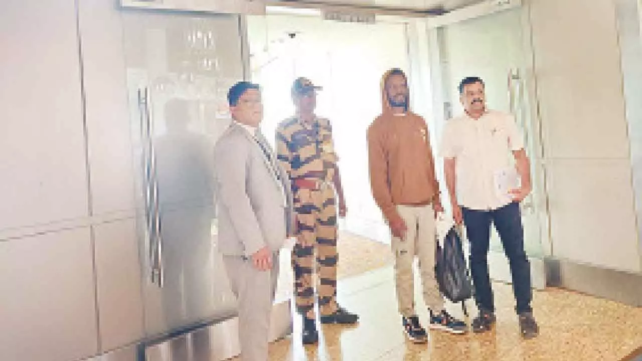 Cops deport African national with alleged links to drug mafia