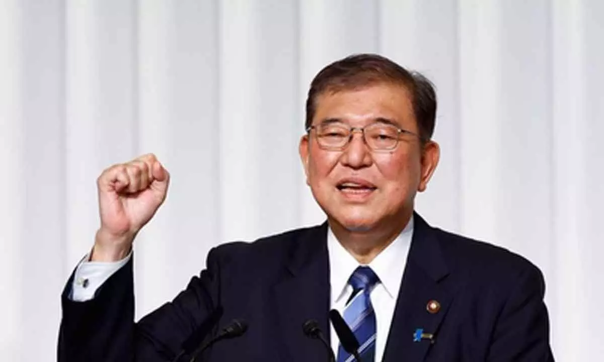 Japans ruling LDP lawmakers start voting for new leader Japans ruling LDP lawmakers start voting for new leader