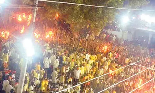 Two dead, over 100 hurt in stick-fight during Banni fest