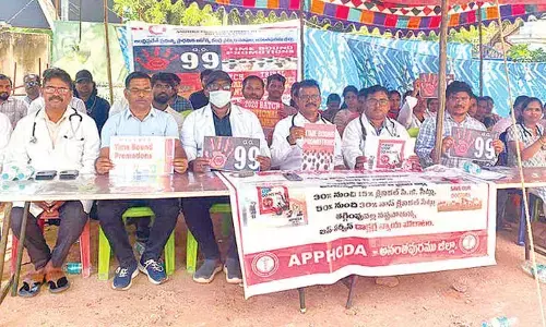 Rural doctors protest demanding resolution of long-pending issues