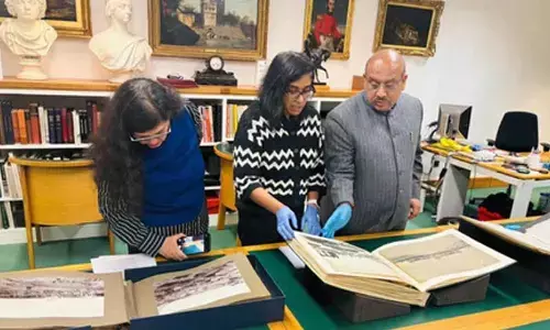 Delhi Speaker visits London library to see rare Assembly archival material