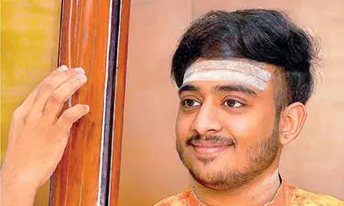 A distinctive vocalist & a dynamic mridangam artiste – Sivaanand Malladi