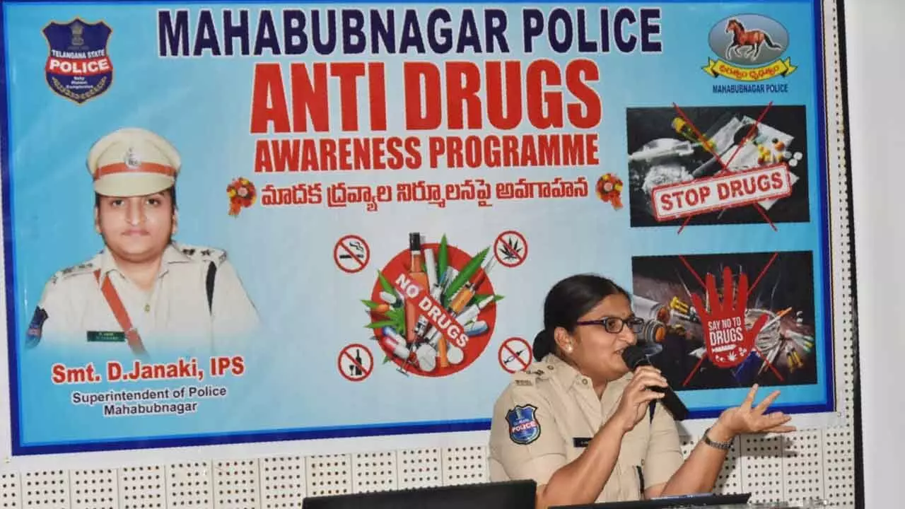 Future Doctors Must Be Role Models, Not Rule Breakers: SP D. Janaki’s Powerful Message to Medicos