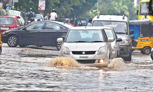 IMD sounds heavy rain alert for today