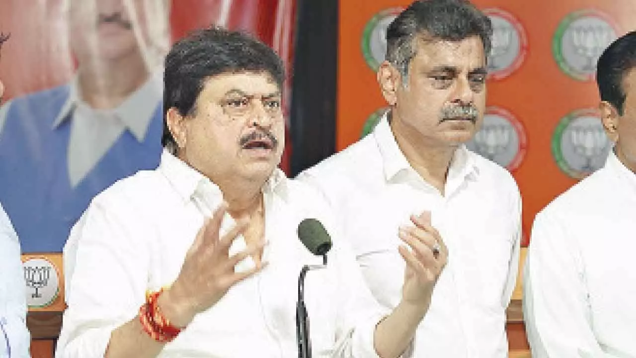 BJP leader slams Cong over ‘misleading’ BC quota claims, RTC fare hike