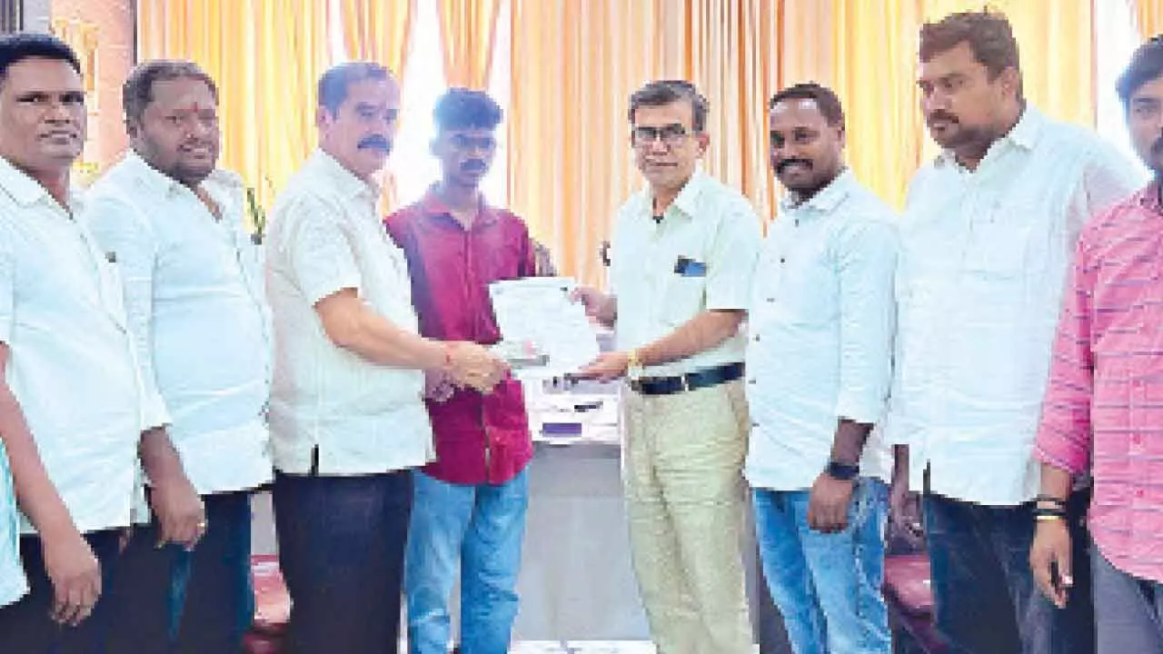 KTR chips in with financial aid to poor student to pursue med. study