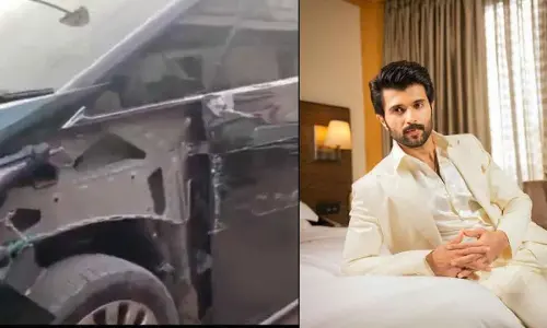 Actor Vijay Deverakonda escapes unhurt in road accident