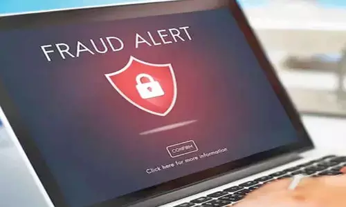 Police arrest 2 from Guj for duping man of Rs 11L