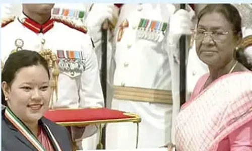 Prez bestows Pritika with MyBharat-NSS Award