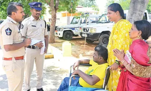 SP personally reaches out to differently-abled petitioners