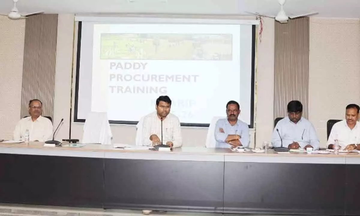 Collector B.M. Santhosh Directs Officials to Ensure Smooth Paddy Procurement Without Farmer Inconvenience Collector B.M. Santhosh Directs Officials to Ensure Smooth Paddy Procurement Without Farmer Inconvenience