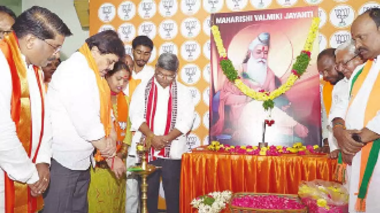 BJP Telangana chief accuses Cong govt of neglecting Valmiki community BJP Telangana chief accuses Cong govt of neglecting Valmiki community