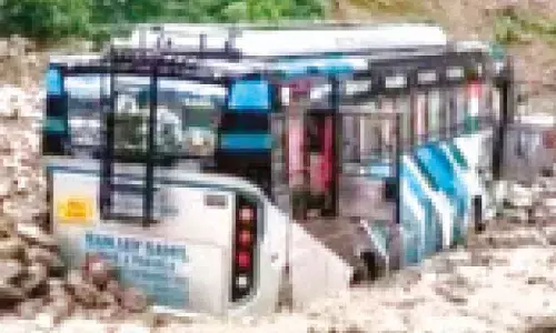 18 killed as landslide hits bus in Bilaspur