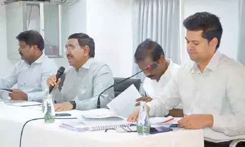 Narayana calls for timely completion of urban infra works