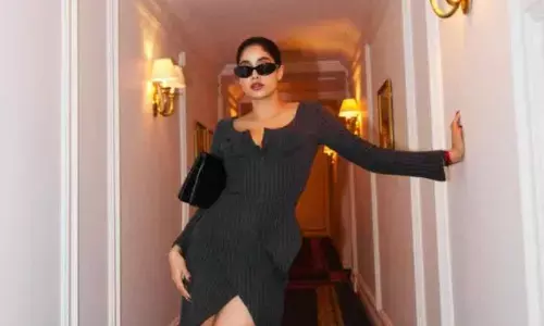 Janhvi Kapoor channels Parisian elegance