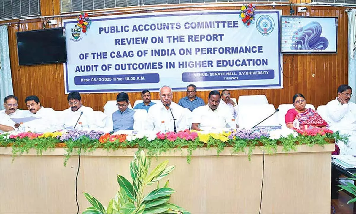 Public Accounts Committee reviews CAG report at SVU
