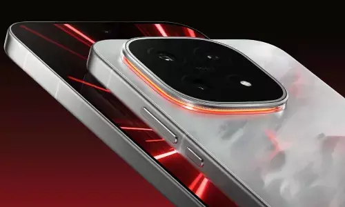 iQOO 15 Set to Launch on October 20: Snapdragon 8 Elite Gen 5, Colour-Changing Back and More Revealed