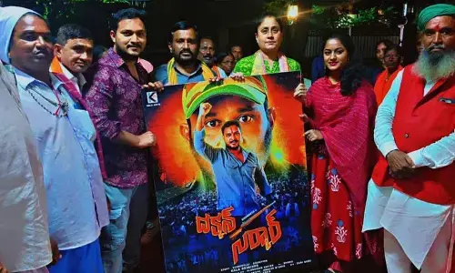 Vijayashanthi unveils ‘Deccan Sarkar’ poster