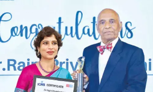 Dr Bangari Rajani Priyadarshini gets Healthcare Icon Award