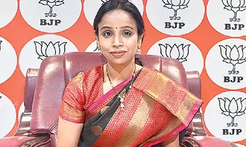 Vinusha Reddy slams left parties’ “Go Back Modi” call