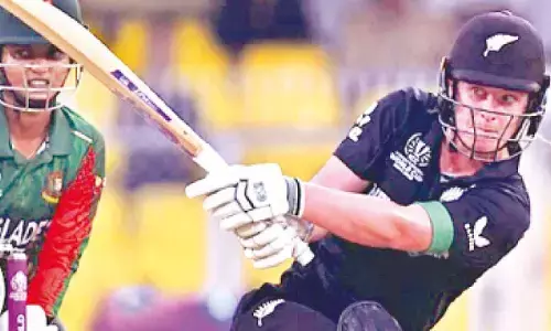 Bowlers fire in unison as NZ crush B’desh by 100 runs