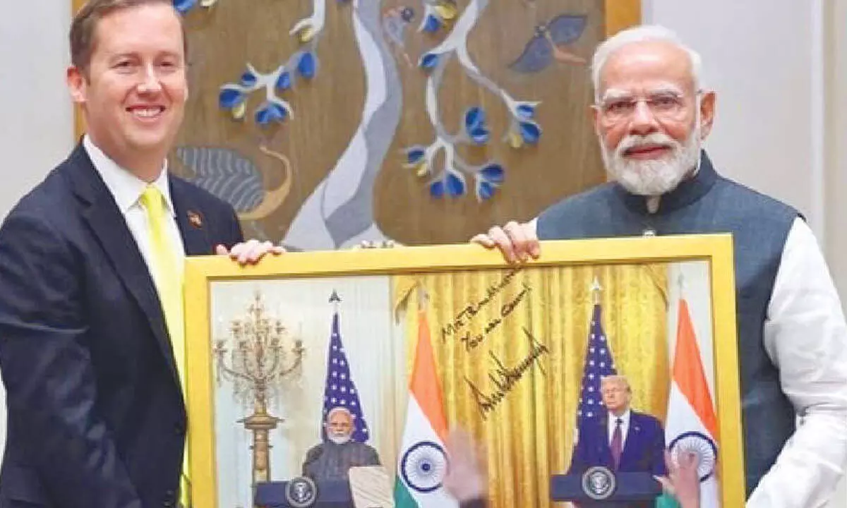 Gor meets PM, discusses India–US strategic ties Gor meets PM, discusses India–US strategic ties