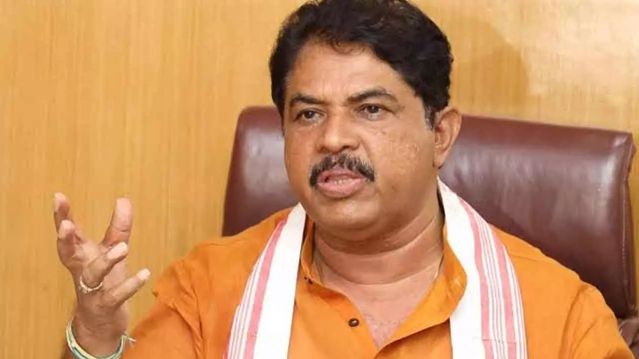 Ashok slams Congress over RSS ban remarks, calls it anti-national mindset