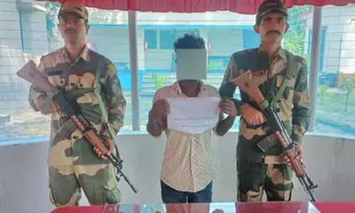 BSF arrests smuggler with gold biscuits valued at Rs 2.82 crore near Bangladesh border