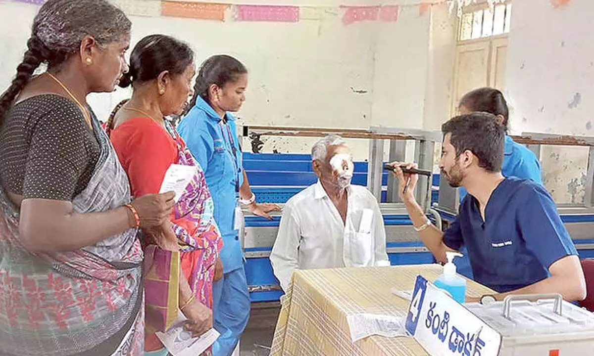 Free eye camp draws massive response