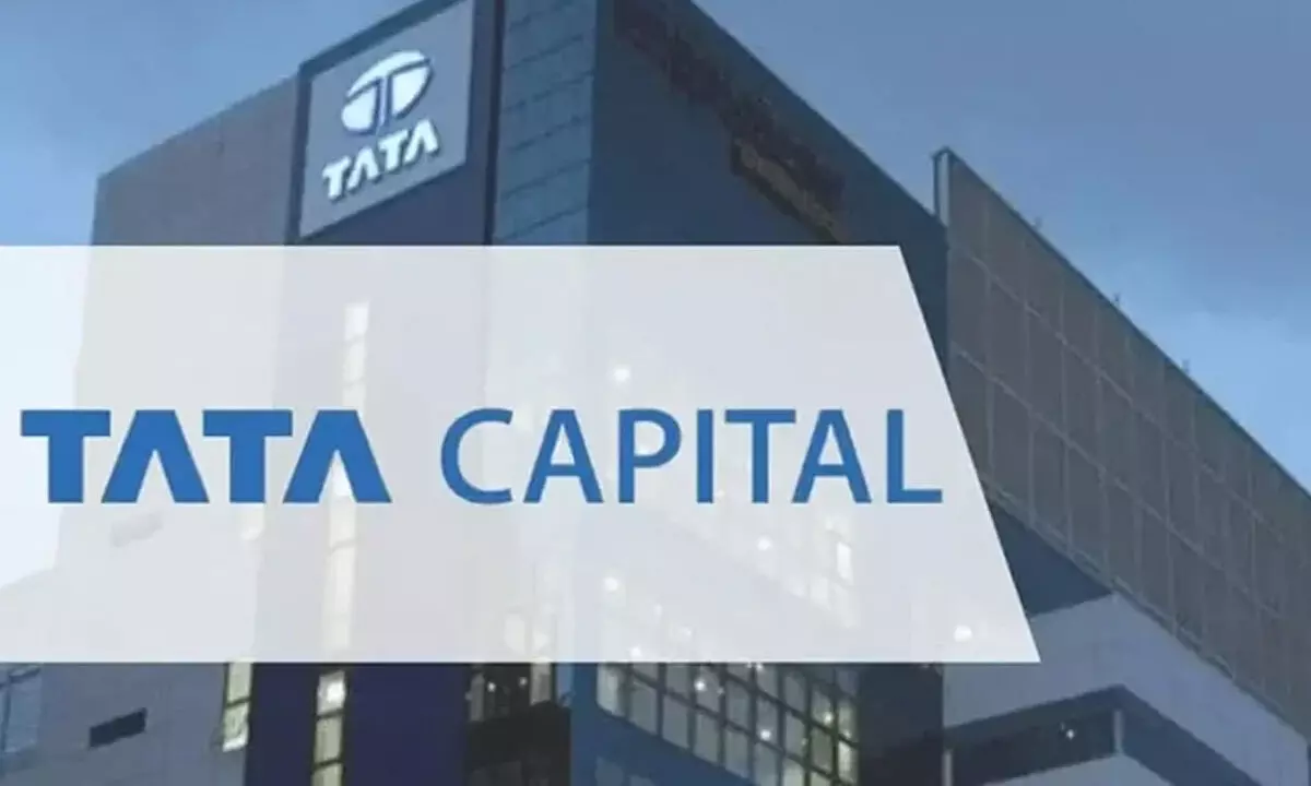 Tata Capital makes dreary debut