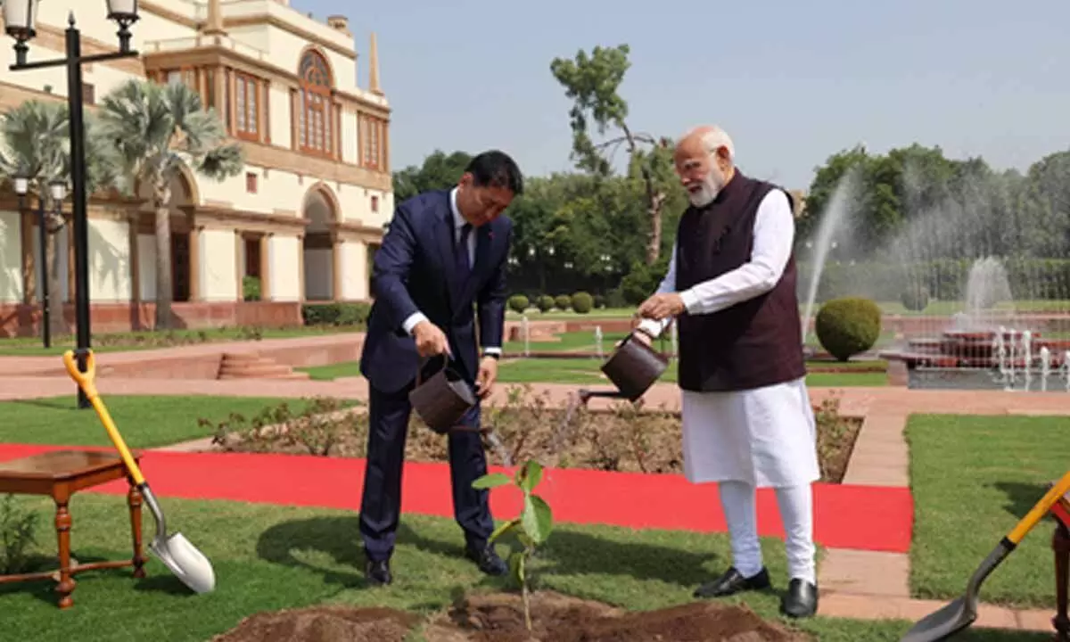 India to send sacred relics of Buddhas disciples to Mongolia next year: PM Modi