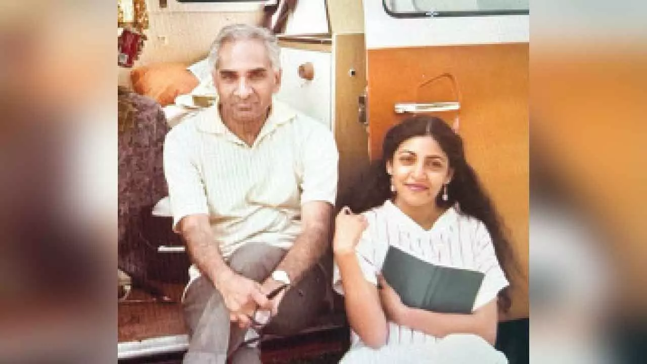 Deepti Naval drops a fond memory with her father from their Europe getaway Deepti Naval drops a fond memory with her father from their Europe getaway