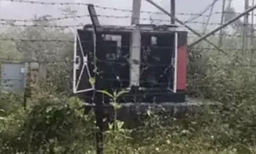 Maoists torch mobile tower in Jharkhand’s Chaibasa, second such strike in three days