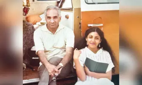 Deepti Naval drops a fond memory with her father from their Europe getaway