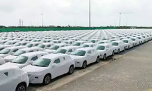 Car sales increase by 4.4 pc in India to cross 3.72 lakh units in Sep