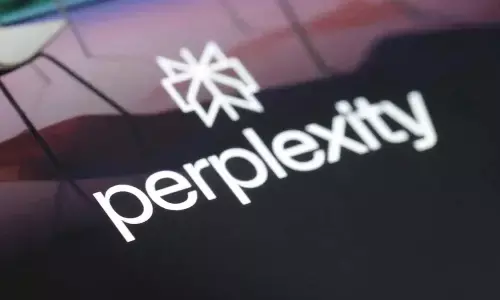Perplexity AI Tops App Charts in India, Surpasses Zoho’s Arattai and OpenAI’s ChatGPT