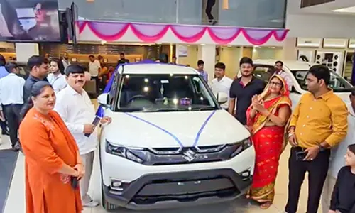 Varanasi: Diwali sales surge as GST cuts drive record vehicle purchases