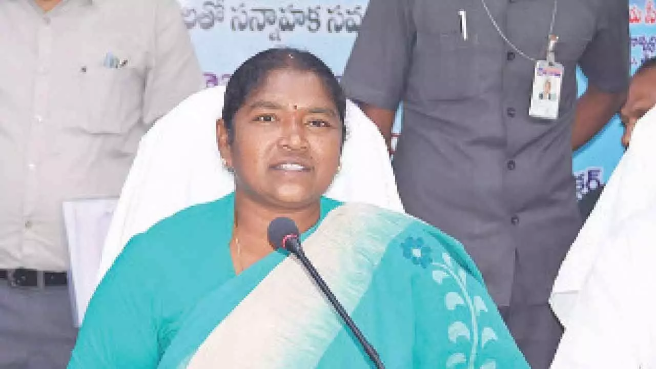 HAM road network across TG will shore up rural economy:Seethakka