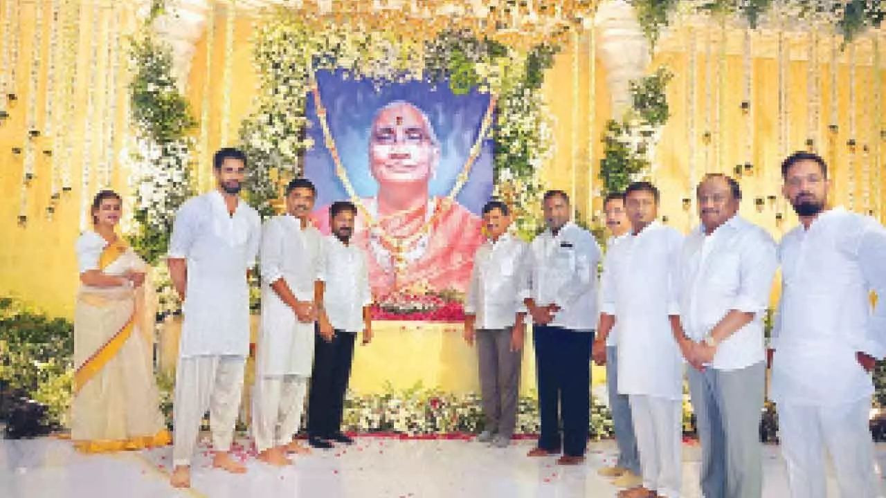 Guv, CM, film stars pay tribute to MEIL MD’s mother