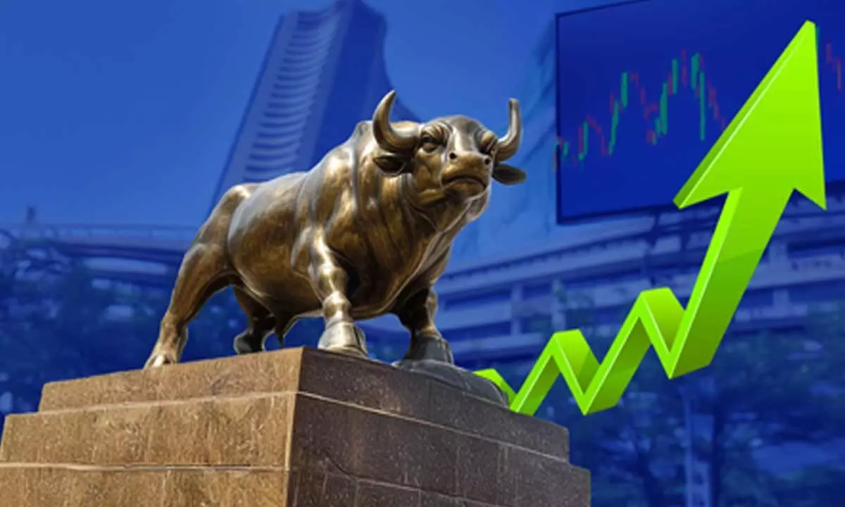 Sensex rises 340 points, Nifty above 25,400 as auto, bank stocks lead gains Sensex rises 340 points, Nifty above 25,400 as auto, bank stocks lead gains