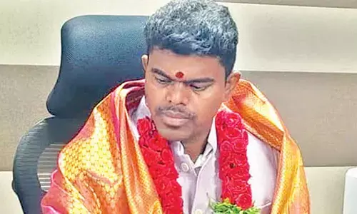 Arun Babu assumes charge as Housing Corpn MD