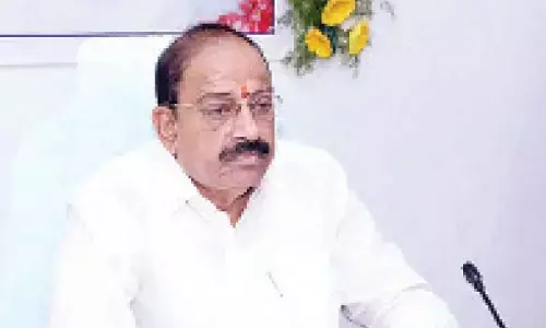 Minister reviews paddy procurement readiness with officials of key depts