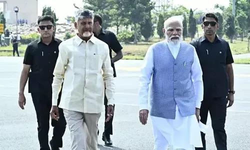 PM Modi Arrives in Kurnool, heads to Srisailam