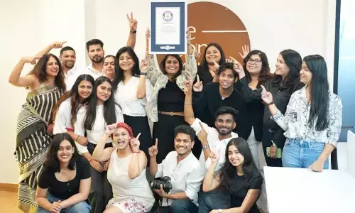 Deconstruct creates GUINNESS WORLD RECORDS title for the ‘The Longest Skincare Livestream’ with Dermatologists