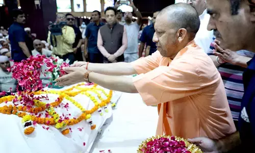 Demise of revered Sindhi spiritual leader is an irreparable loss to faith and spirituality: CM Yogi