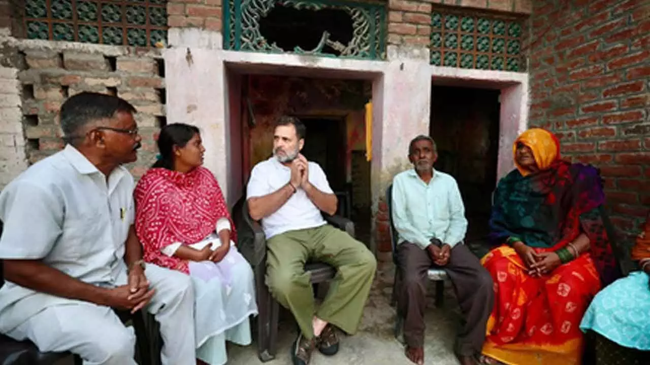 Will fight for justice, says Rahul Gandhi after meeting kin of lynched Dalit in UPs Fatehpur Will fight for justice, says Rahul Gandhi after meeting kin of lynched Dalit in UPs Fatehpur