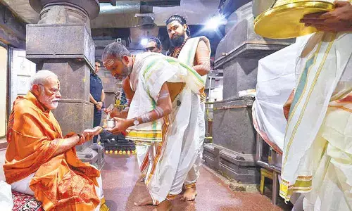 PM performs abhishekam at Srisailam temple